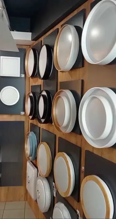 Rasveta: Plafonjera, bоја - Bela, Novo na lalafo.rs — 1 Rasveta: Plafonjera, bоја - Bela, Novo — 1