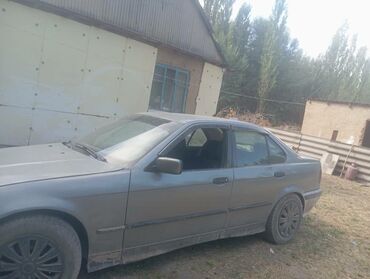 BMW 3 series: 1991 г., Седан