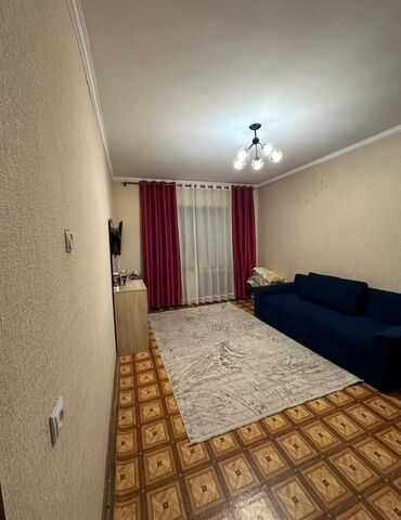 Продажа квартир: 1 комната, 44 м², 106 серия, 2 этаж, Косметический ремонт