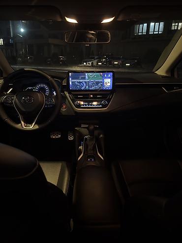 toyota hybrid: Toyota Corolla: 2021 г., 1.8 л, Автомат, Гибрид — 9