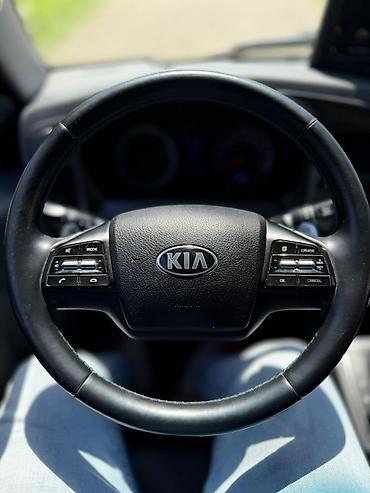 Легкий грузовой транспорт: Легкий грузовик, Kia — 7