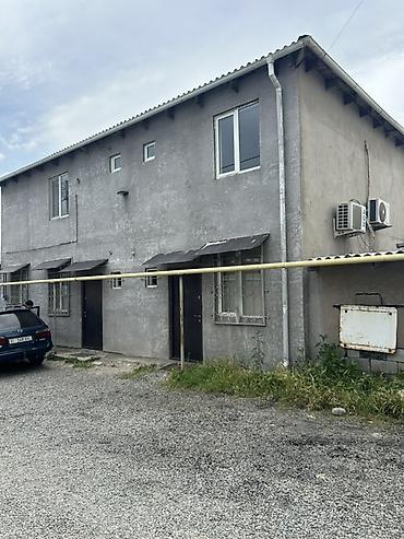 Квартиры: 65 м², С мебелью частично — 1