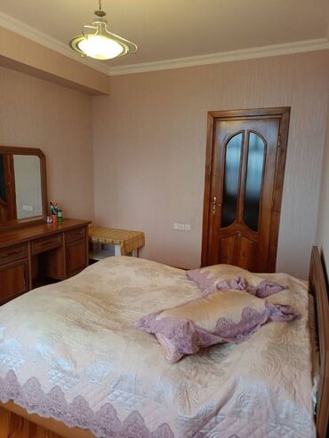 Yeni tikili: 3 otaqlı, Yeni tikili, 81 kv. m — 4