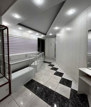 аренда помещения под кухню: Сниму помещение 200кв метр в центре города Бишкек пишите