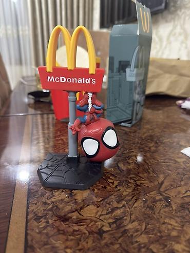 volta vs 1: McDonald’s Happy Meal Spiderman fiquru Kolleksioner və həvəskarlar — 1