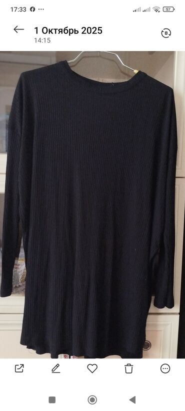 Dəstlər, kostyumlar: Qadın geyimləri dəsti – 4 məhsul 1) Yaşıl yelek: - Kapüşonlu, iplə — 6