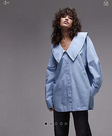 svitir: Geniş yaxalı mavi oversize köynək - Model: qadın köynəyi, ön hissədə — 1