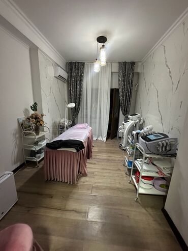 кара балта недвижимость: 2 бөлмө, 81 кв. м, Элитка, 3 кабат, Эски ремонт
