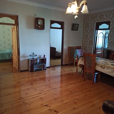 Həyət evləri və villaların satışı: 4 otaqlı, 142 kv. m, Kredit yoxdur, Orta təmir — 12