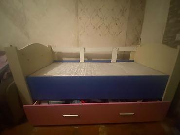 stollar ve stullar: Oğlan və qız üçün, İşlənmiş, Çarpayı, Matras ilə, Siyirməli, Laminat — 1
