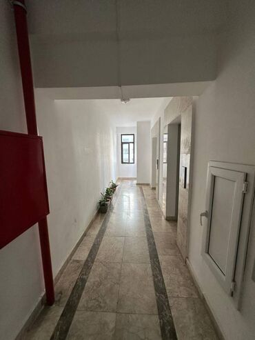 Uzunmüddətli kirayə mənzillər: 28 May metrosu yanınında mənzil kirayə verilir. Mərtəbə 15/7. Ümumi — 9