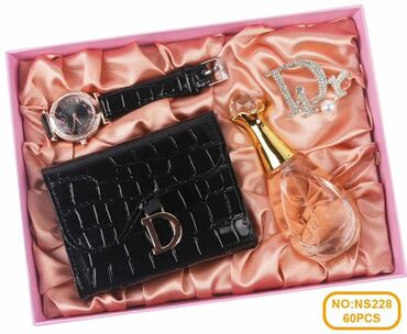 Setovi nakita: 🎁 Poklon setovi za svaku priliku! 🎁 U ponudi imamo veliki izbor — 6