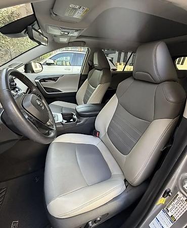 срв багаж: Toyota RAV4: 2021 г., Гибрид, Кроссовер — 4