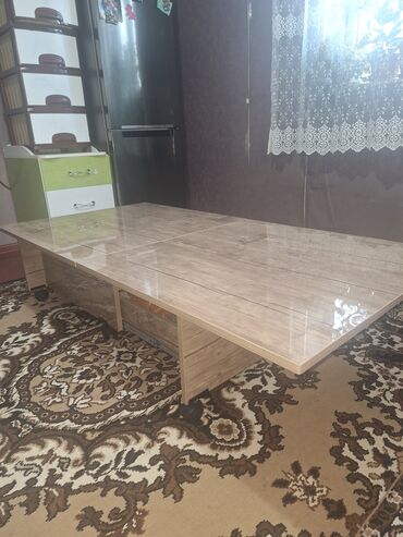 Столы для зала: Продаю стол трансформер.3 положение.состояние отличное.размер — 7