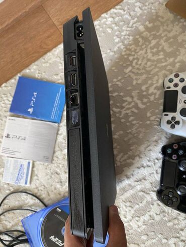 PS4 (Sony Playstation 4): Sony playstation 4 slim modeli 1TB yaddashla. Konsol mukemmel — 5