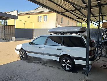 kiya bongo: Volkswagen Passat: 1990 г., 1.8 л, Механика, Бензин, Универсал — 2
