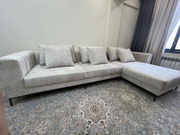 мойка дивана на дому: Бурчу бар диван, Жастыктар менен, Triple-seater
