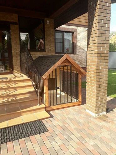 Зоотовары: Будка для собаки.
Домик для собак.
Вальер для собак.
Мини вальер — 15