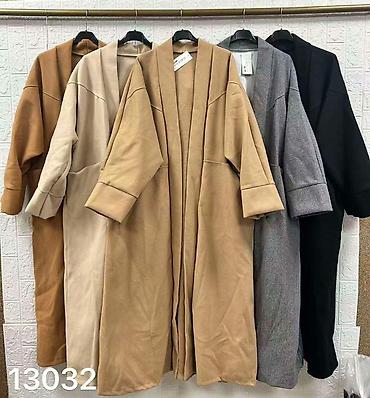 Kaputi: Kaput/kardigan: 3500 dinara
Do XXXL — 4