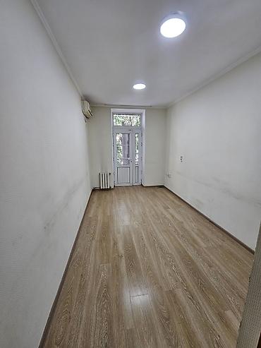 Аренда офисов: Вефа ТЦ Сдается офисное помещение Площадь: 70м2 Второй этаж В — 8