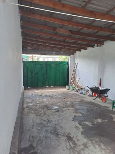Долгосрочная аренда домов: 45 м², 3 комнаты, Парковка, Сарай, Забор, огорожен