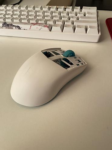 msi noutbuk: Lamzu atlantis. Az işlənib, qiriqa görə satiram, texnik problemi — 2