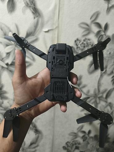 Дроны: Складной квадрокоптер Drone Pro с камерой и полным комплектом — 3
