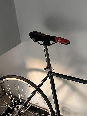 покрышка на фикс: Фикс-байк (single speed) Обмен не интересует - Рама: стальная — 2