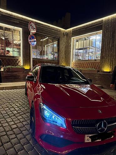 raf 4: Mercedes-Benz CLA-Class: 2 l | 2018 il Sedan — 1