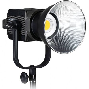 камера лампочка: Студийный Осветитель Nanlite Forza 200 Отличительные особенности