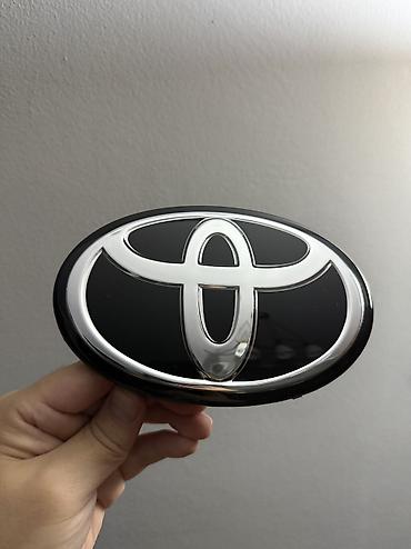 coroll: Эмблема Toyota
Подходит для Camry, RAV4, Corolla, Avalon, Highlander — 1