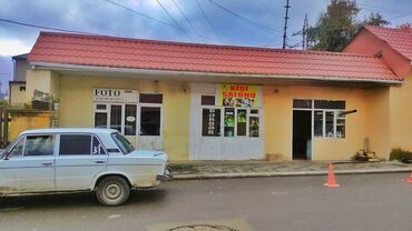 продажа недвижимости без посредников: Gədəbəy şəhərində yolun qırağında, avto vağzala və banga və pajarnıya
