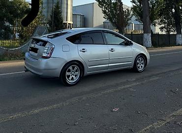 su cənlərinin sifarisi: Toyota Prius: 1.6 l | 2008 il Hetçbek — 7