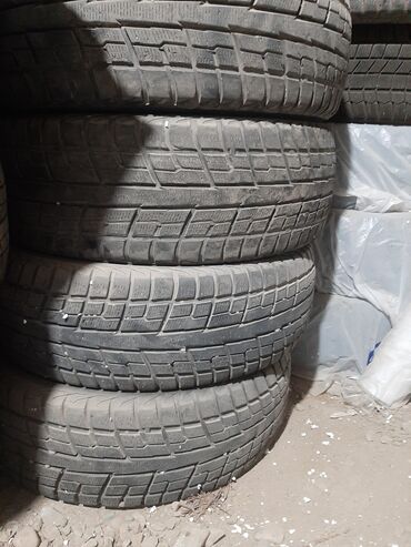 покрышка на погрузчик цена: Комплект автомобильных шин (4 шт.) - Тип: зимние/всесезонные