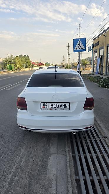 crv 2: Volkswagen Polo: 2018 г., 1.6 л, Механика, Бензин, Седан — 5