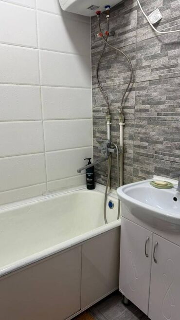 сдается 2 комнатная квартира в джале: 2 комнаты, 48 м², 105 серия, 4 этаж, Косметический ремонт