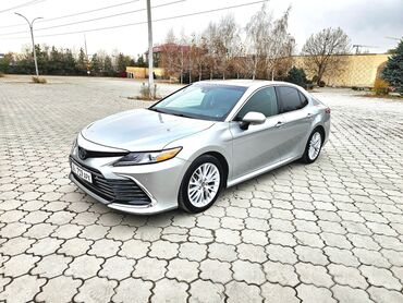 Toyota: Toyota Camry: 2018 г., 2.5 л, Вариатор, Гибрид, Седан