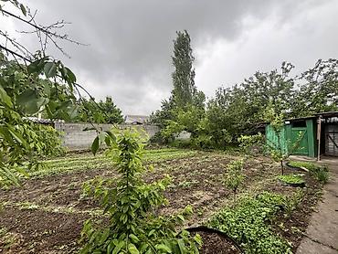 Продажа коттеджей и домов: 📢 ҮЙ САТЫЛАТ! 📍 Жер аянты: 8 соток ✅ Үй жаңы бүткөн, заманбап ремонту — 5