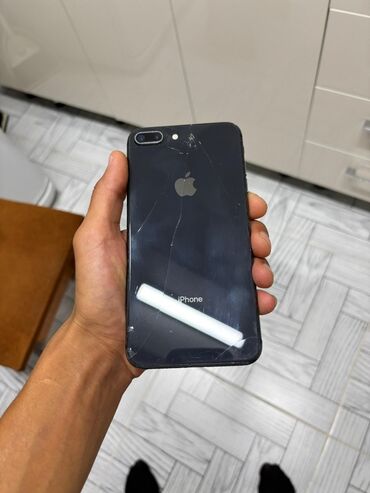 сенсорный экран на телефон fly: IPhone 8 Plus, 64 GB, Qara, Qırıq