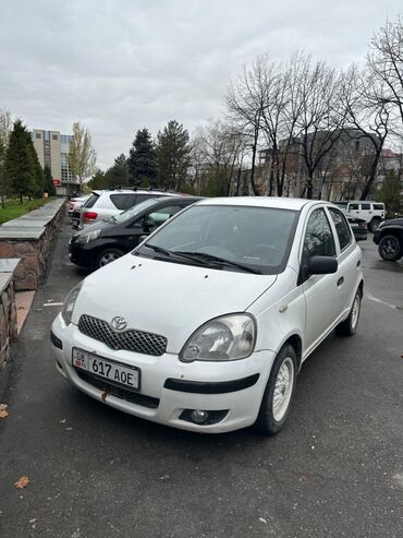 Toyota: Toyota Yaris: 2004 г., 1.3 л, Автомат, Бензин, Хэтчбэк