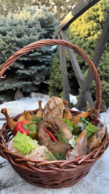 Готовые блюда, кулинария: Натуральное копчение оптом и в розницу! Таких мясных копченых