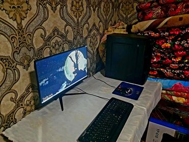 продаю компьтер: Компьютер, ядер - 4, ОЗУ 8 ГБ, Для работы, учебы, HDD + SSD