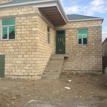 Həyət evləri və villaların satışı: Masazır 2 otaqlı, 72 kv. m, Kredit var, Təmirsiz