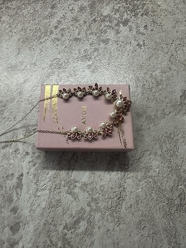 Бижутерия: Колье AVON с жемчужными вставками и кристаллами - Элегантное колье на — 2