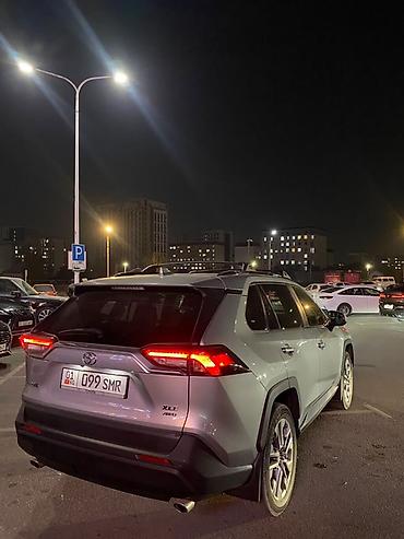 bmw x7 2019: Toyota RAV4: 2019 г., 2.5 л, Автомат, Бензин, Кроссовер — 5