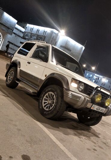 митсубиши колт: Mitsubishi Pajero: 1992 г., 2.5 л, Автомат, Дизель, Внедорожник