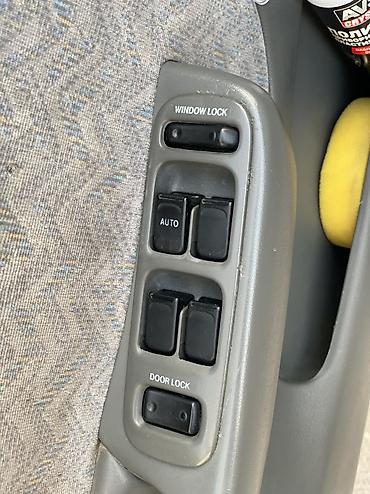 Suzuki: Suzuki Baleno: 2000 г., 1.6 л, Механика, Бензин — 9