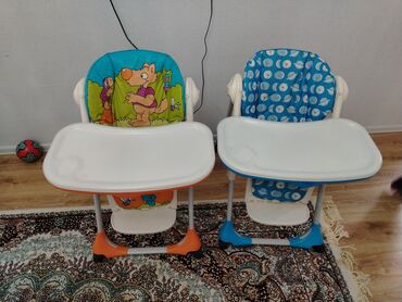 Uşaq yemək stulları (2 ədəd) - Rənglər: narıncı-ağ və mavi-ağ -