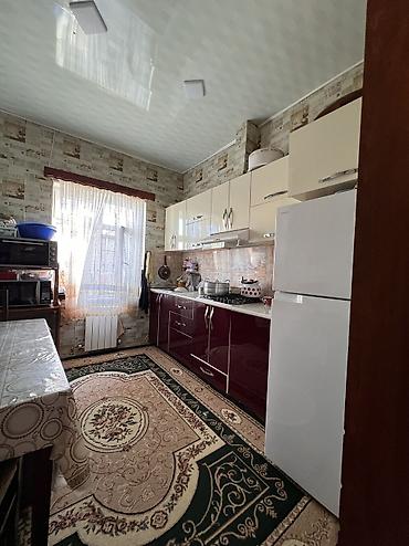 bineqedide: Binəqədi qəs. 4 otaqlı, 120 kv. m — 5
