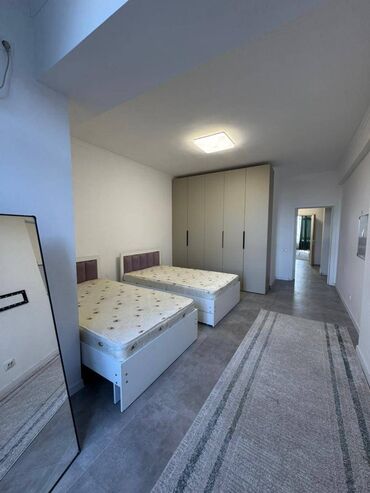 продаю участок ала тоо3: 3 комнаты, 105 м², 6 этаж